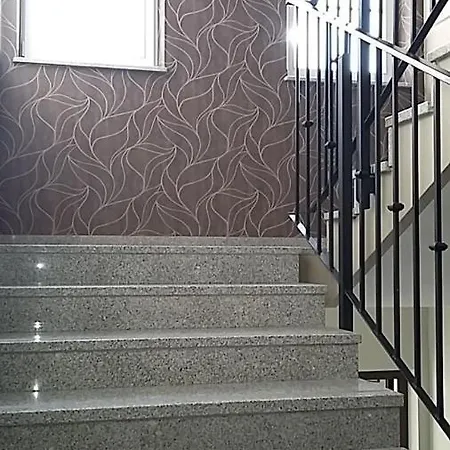 Apartament Centrum Plaza * ギジツコ