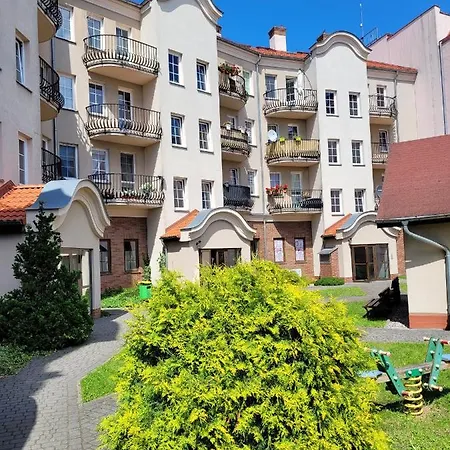 Apartament Centrum Plaza * ギジツコ