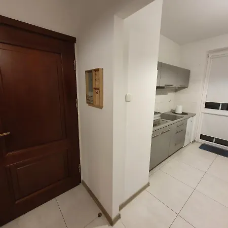 Apartament Centrum Plaza * ギジツコ